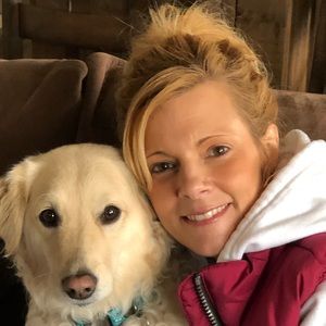 Meet your Posher, Denise